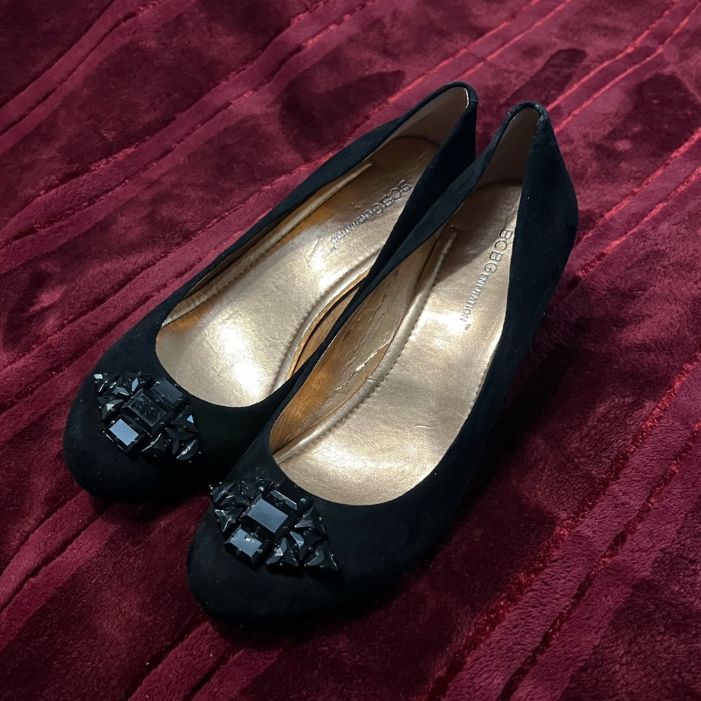 BCBG Black Suede Jeweled Wedge Size 7